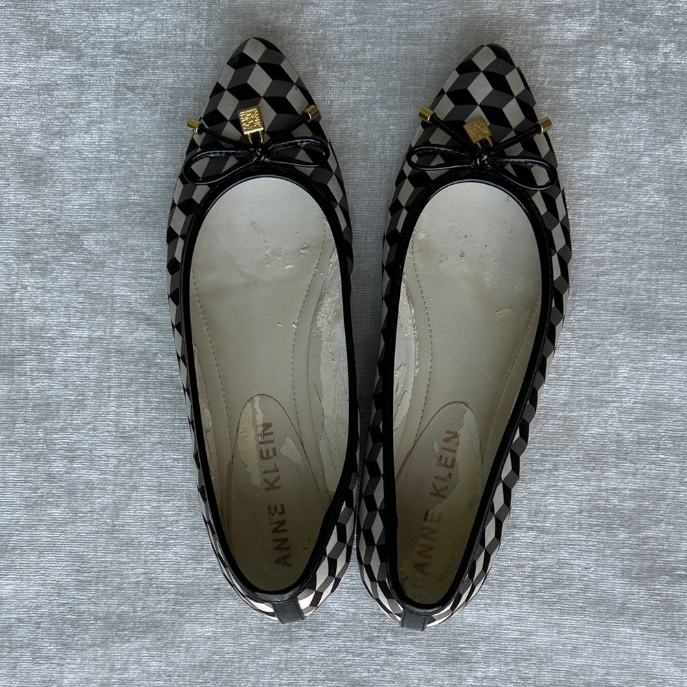 Anne Klein Black and White Patterned Flats with Gold Details - Picture 3 of 7